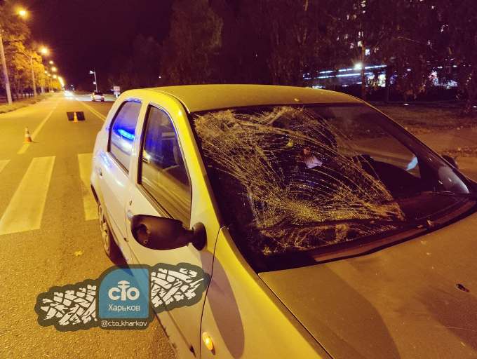 ДТП Харькова: мужчина попал под авто на пешеходном переходе Салтовки